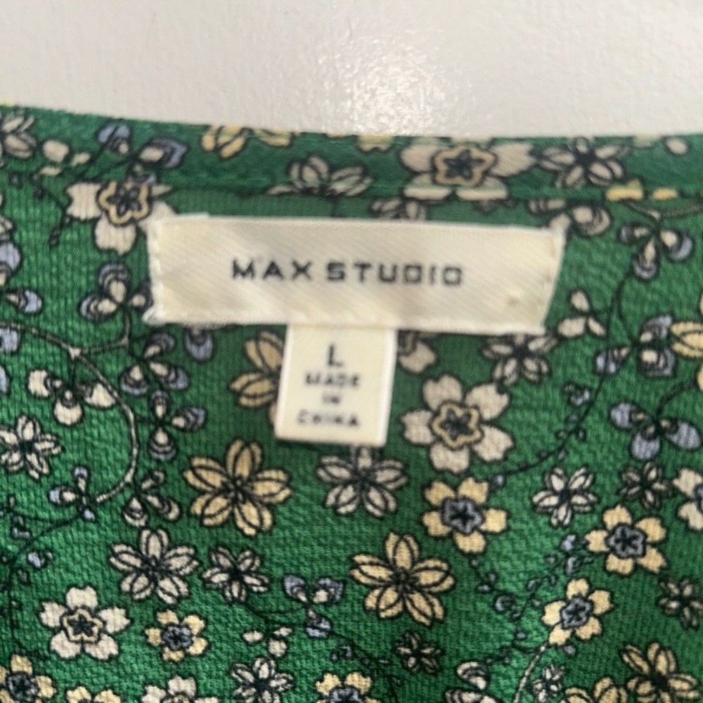 Max Studio Green Sundress with Bishop Sleeves - Picture 9 of 16